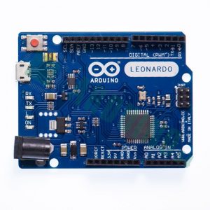 Плата Arduino Leonardo R3 с кабелем